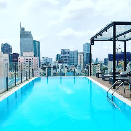 Bay Hotel Ho Chi Minh Bagian luar foto