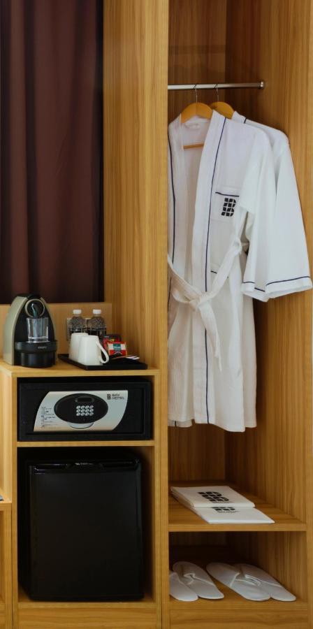 Bay Hotel Ho Chi Minh Bagian luar foto
