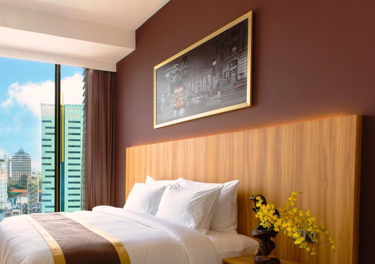 Bay Hotel Ho Chi Minh Bagian luar foto